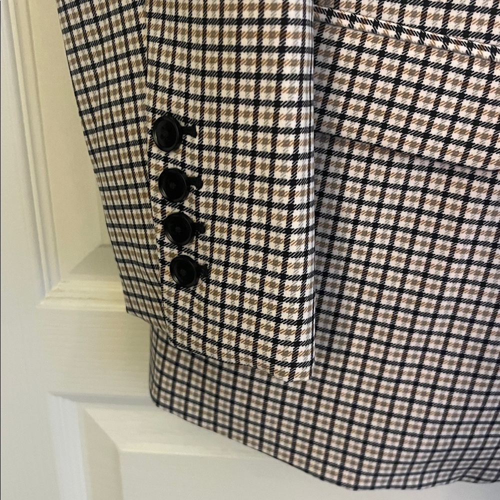 Vince Camuto Black and White Patterned Blazer - Picture 4 of 8